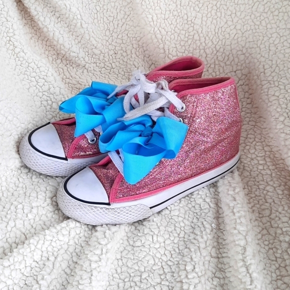 Jojo Siwa shoes - Picture 1 of 4